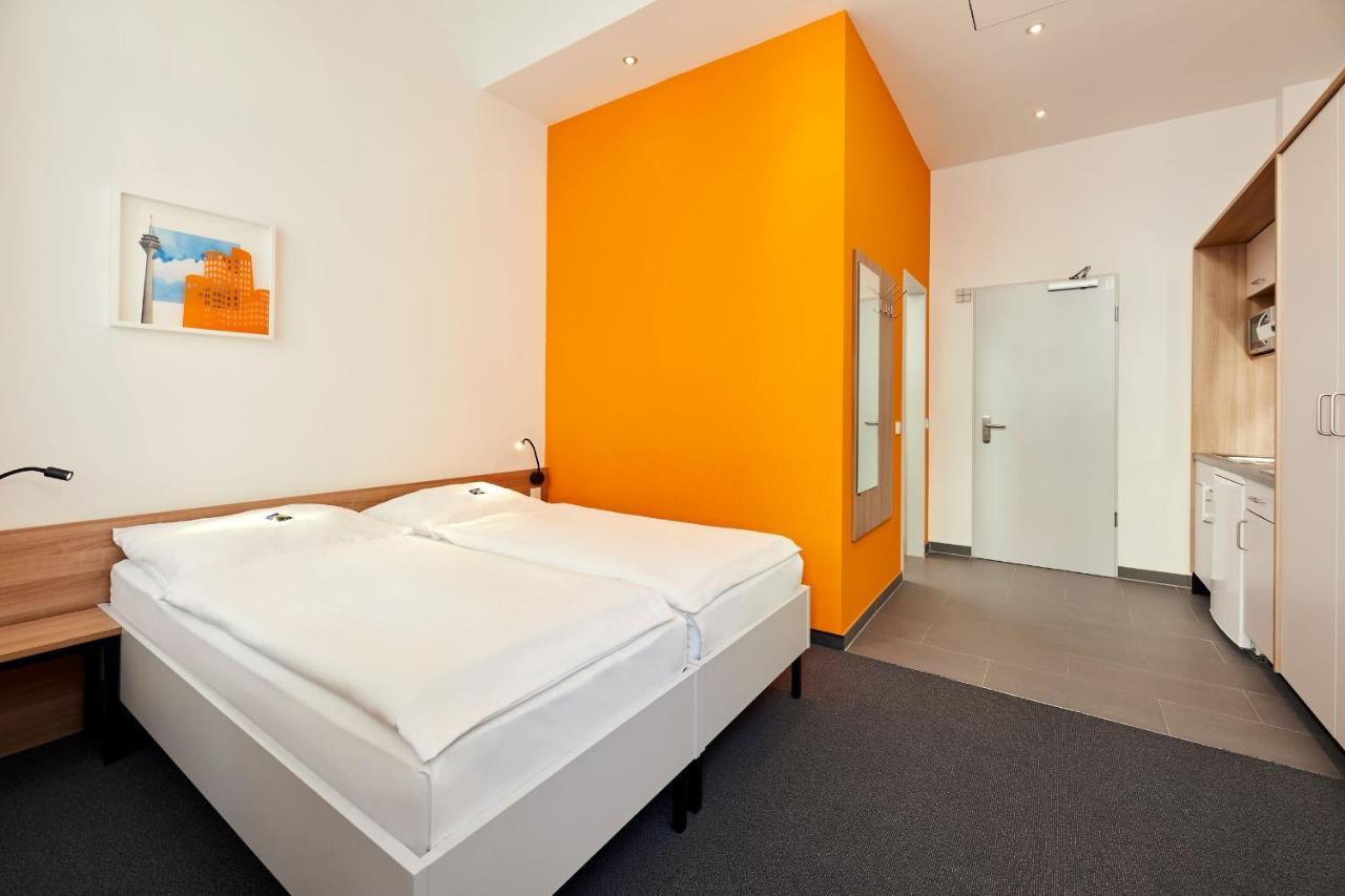 Townhouse 2* Dusseldorf