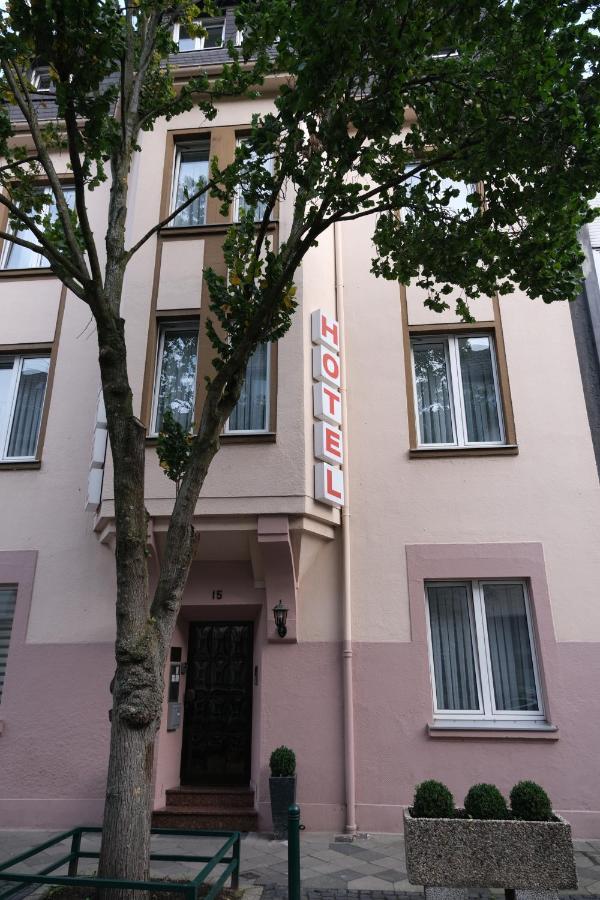 Engelbert 3* Dusseldorf