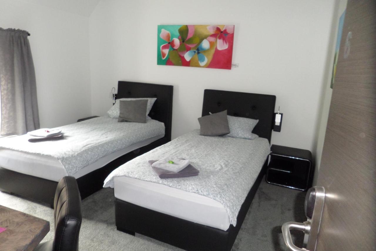 Inn Haus Gerry *