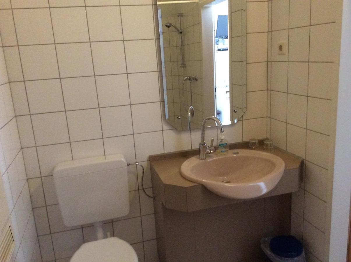 Inn Frank *