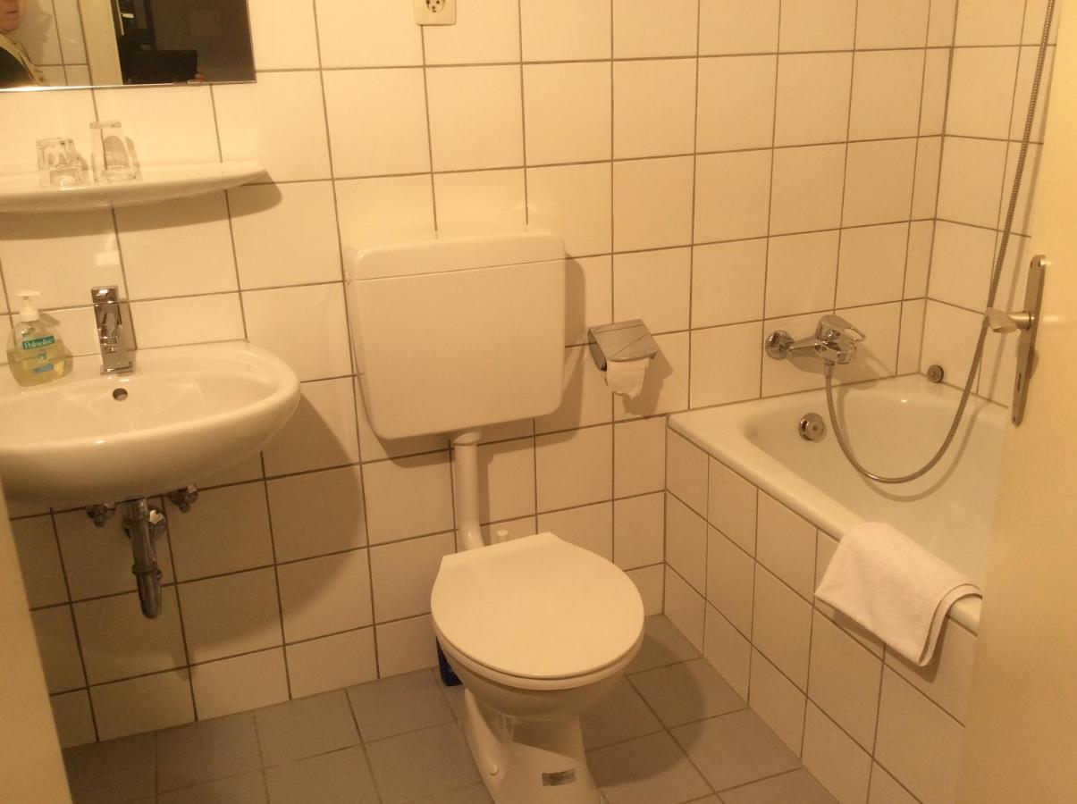 Inn Frank Dusseldorf