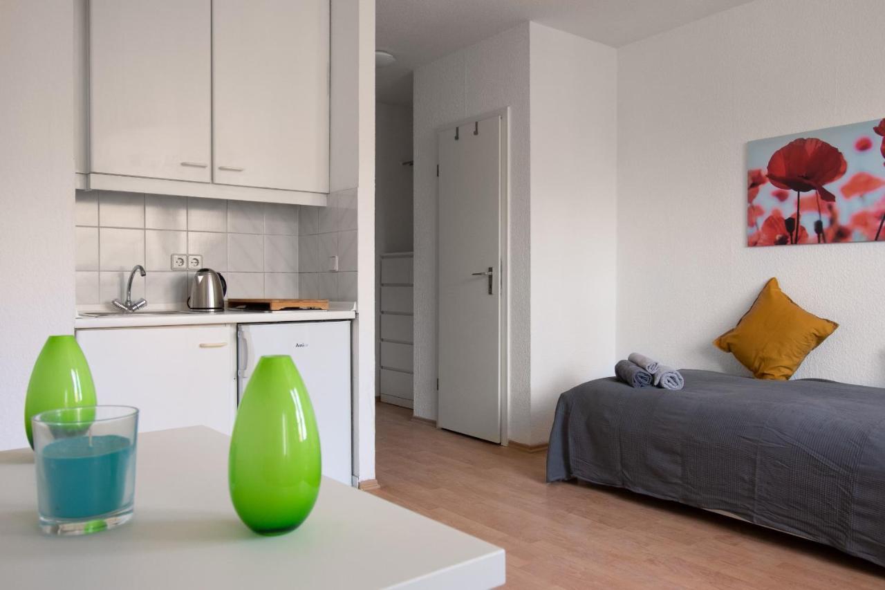 Wersten Nahe Uni & Uniklinik, Neue Mobel & Bad, Kochnische * Düsseldorf