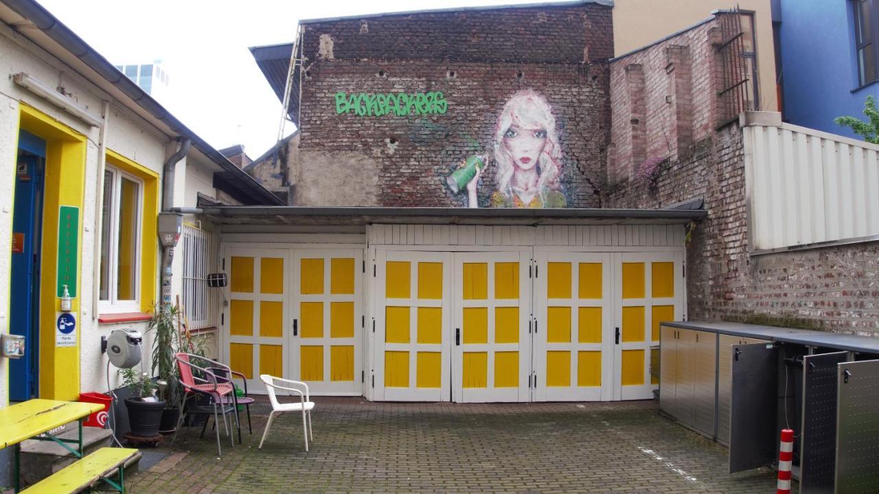 Hostel Backpackers - Self Check-in Düsseldorf