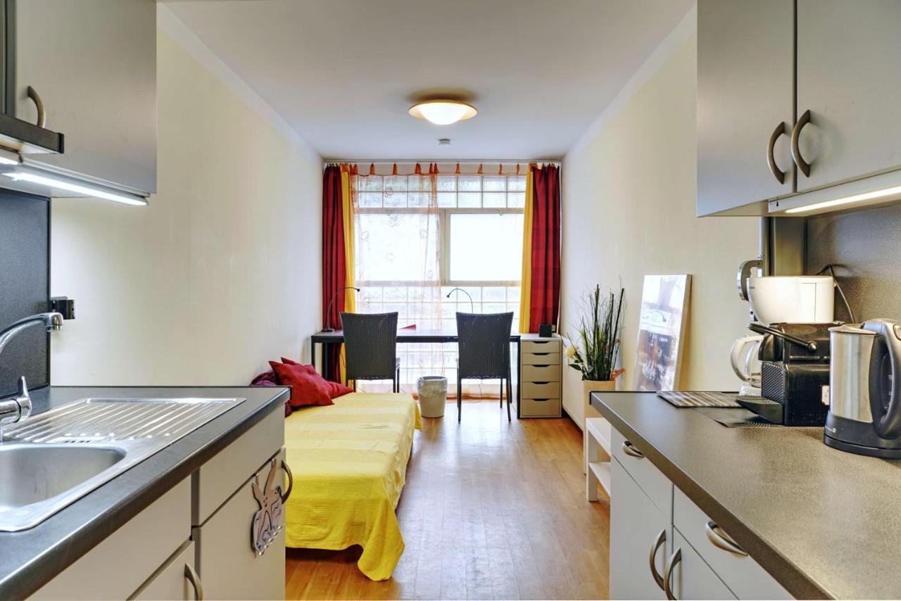 City-apartment 65qm 2-schlafzimmer Wlan Nichtraucher Parken Appartement Düsseldorf
