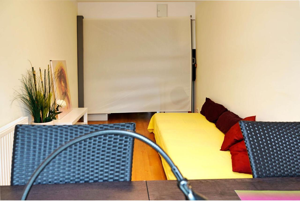 City-apartment 65qm 2-schlafzimmer Wlan Nichtraucher Parken Appartement *