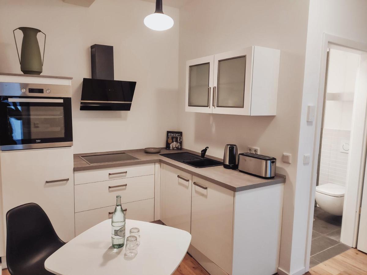 Burg 9 Boardinghouse Apartment *