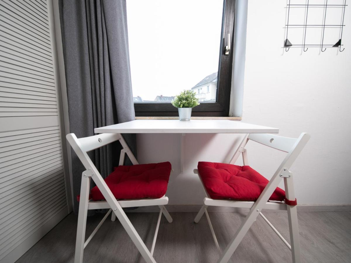 Apartment Studio Rosso - Zentral - Altstadt - Balkon - Messe Dusseldorf