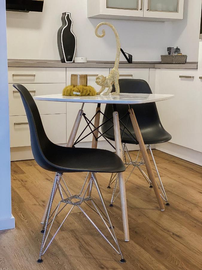 Apartment Burg 9 Boardinghouse Dusseldorf