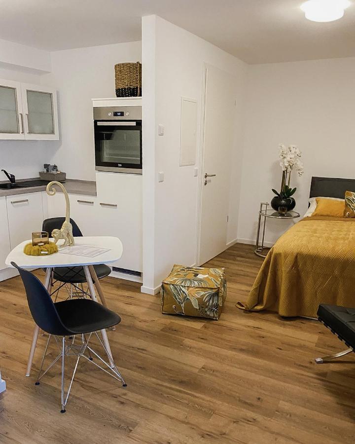 Burg 9 Boardinghouse Apartment *