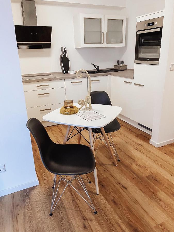 Burg 9 Boardinghouse Apartment *