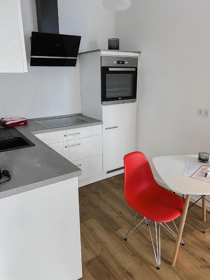 Burg 9 Boardinghouse Apartment Dusseldorf