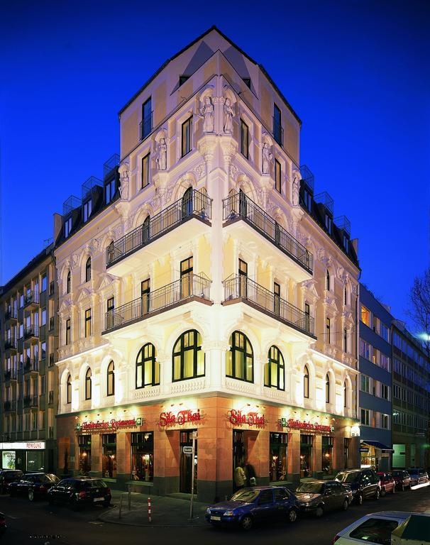 Burns Art Dusseldorf