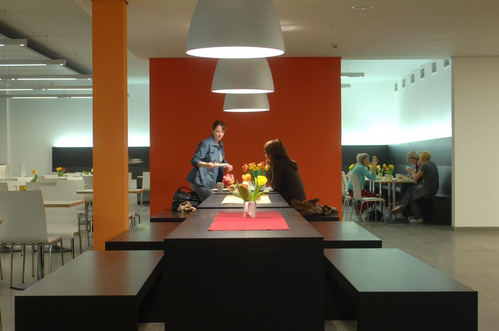 Jugendherberge Duesseldorf Hostel Dusseldorf