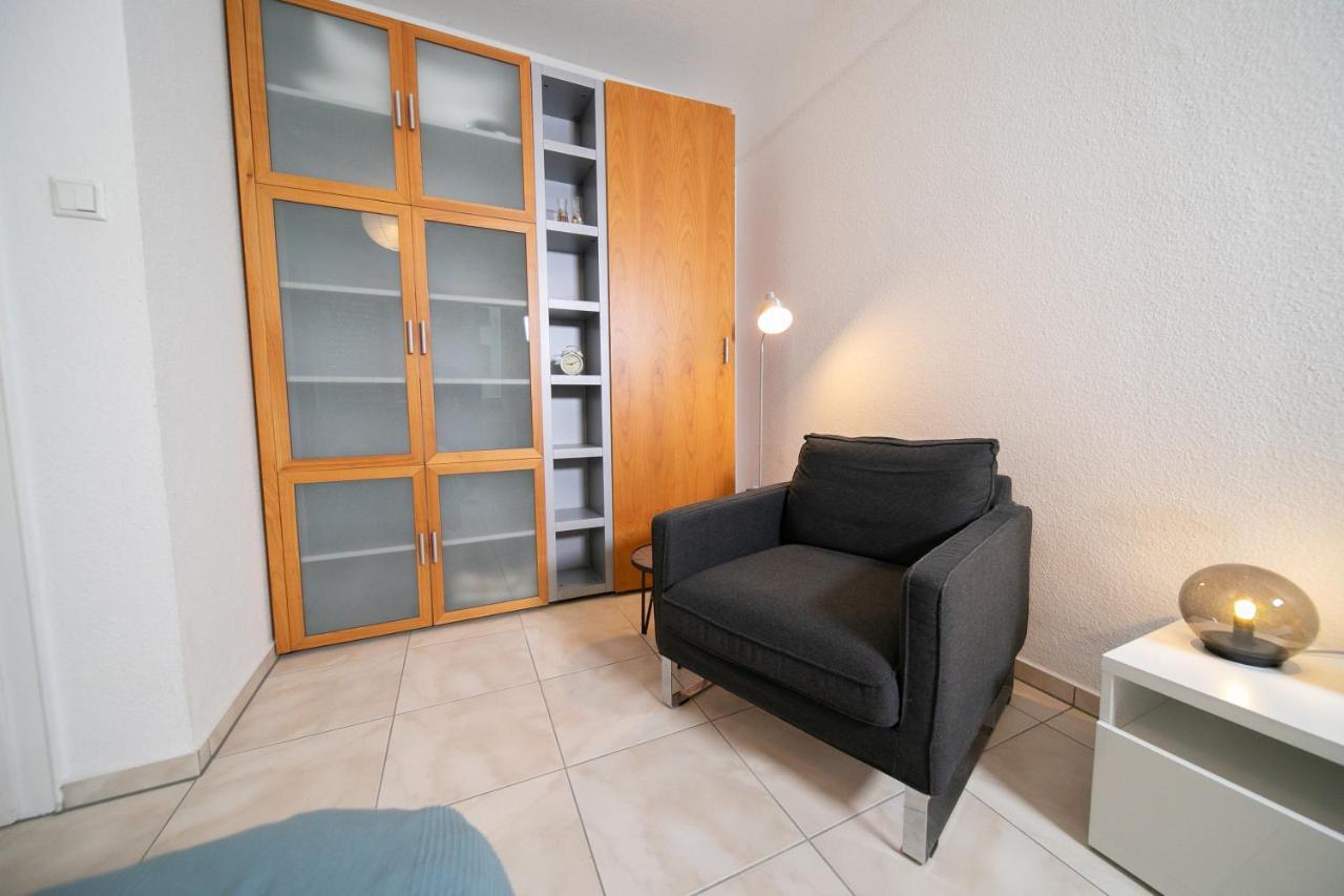 Blue - Zentral Und Gut Angebunden Apartamento *