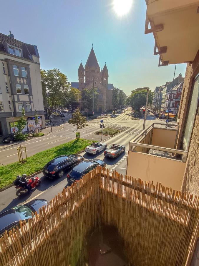 Apartment Design Studio Nahe Messe Und Hbf Mit Wlan Und Netflix *
