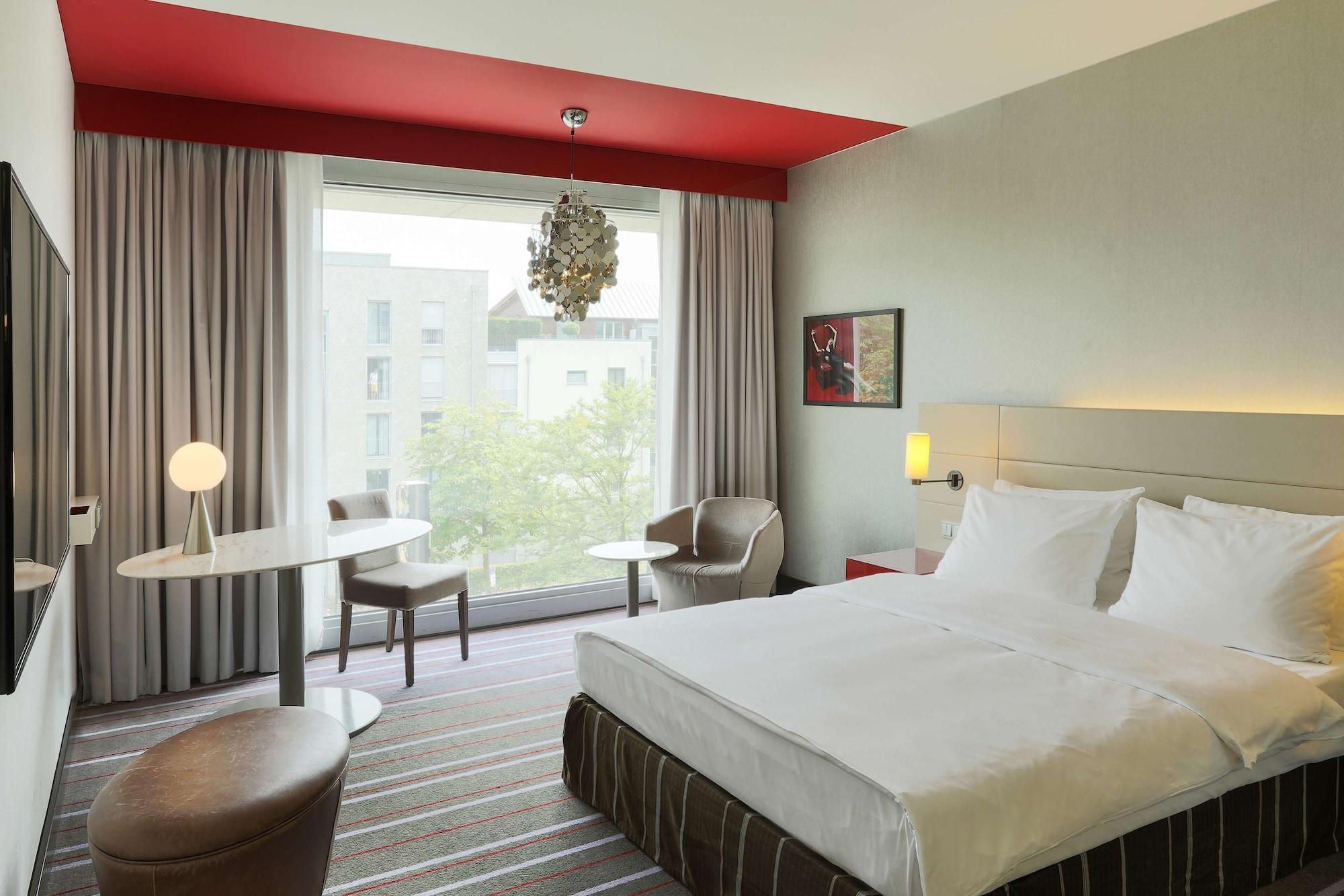 Hotel Radisson Blu Media Harbour Hotel, Dusseldorf