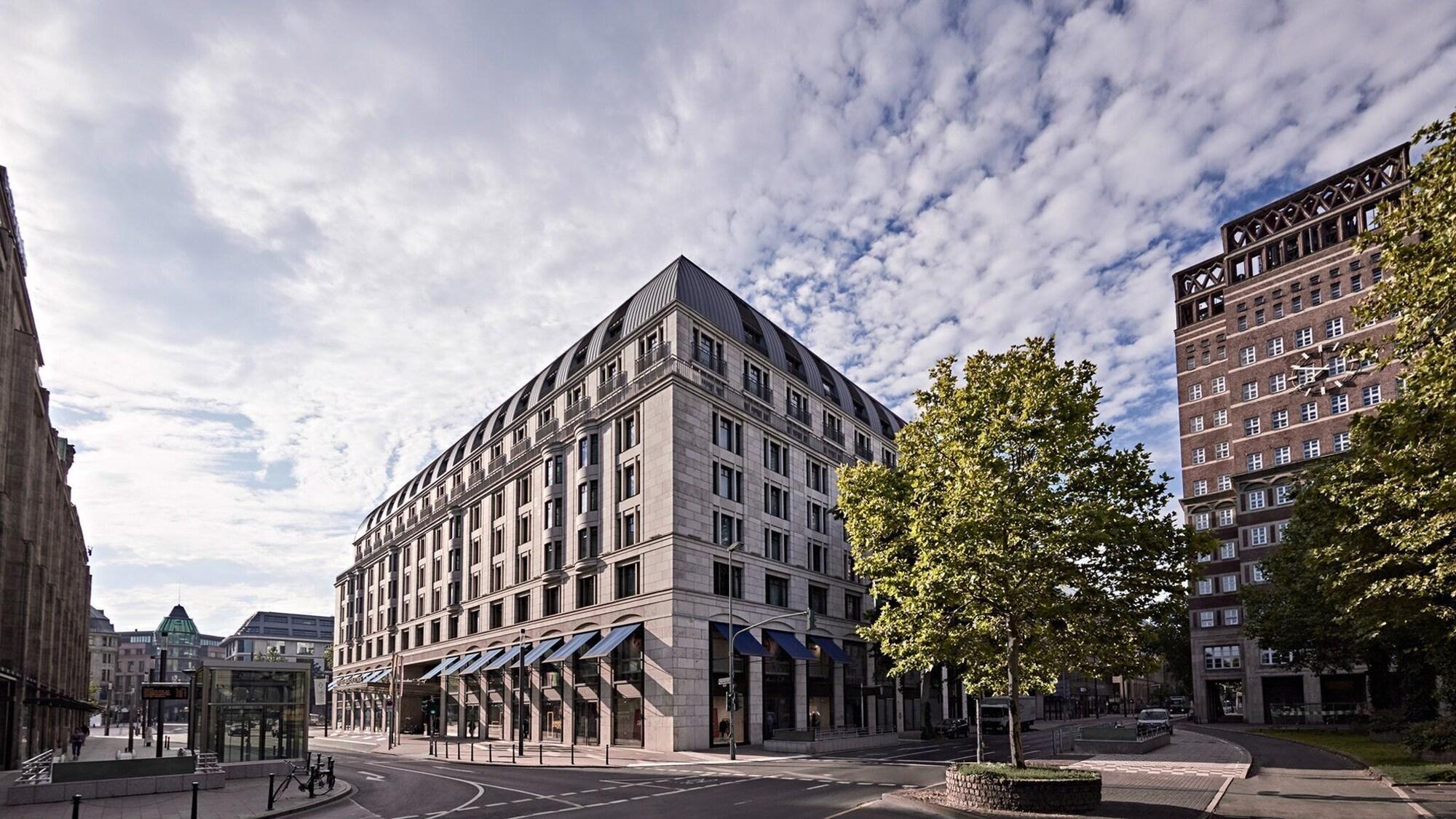 Breidenbacher Hof, Grandhotel 2025 - 101 Besten Dusseldorf