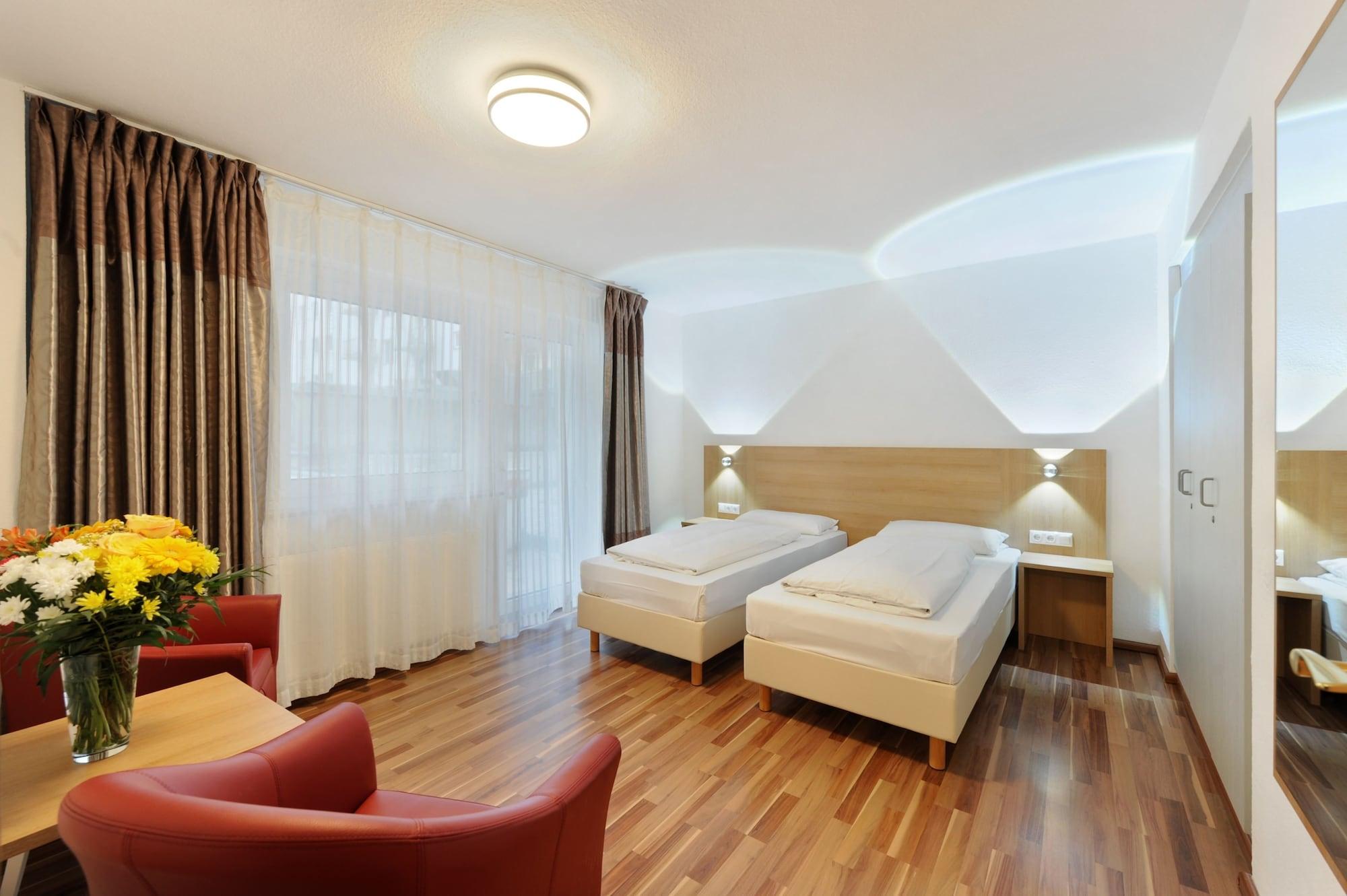 Bellevue 3* Dusseldorf