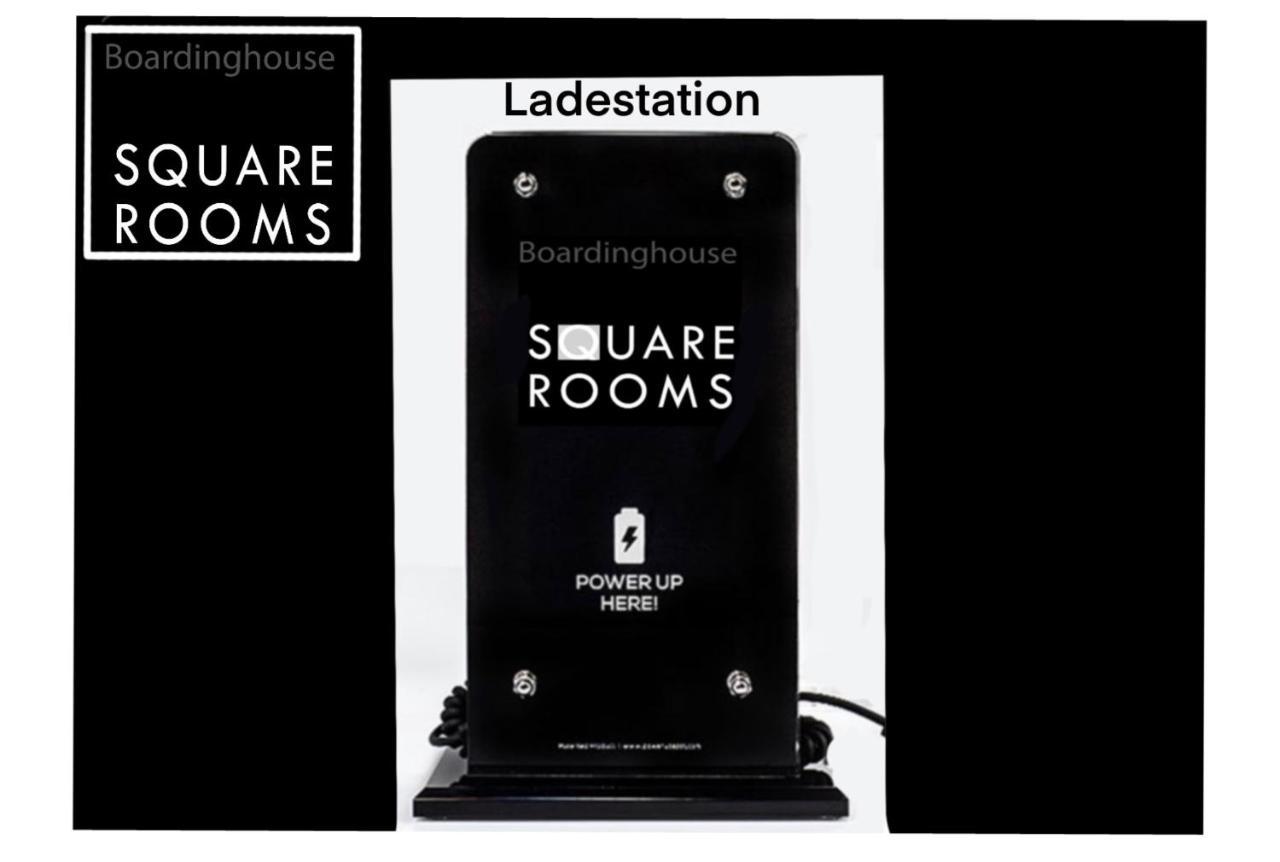 Square 20