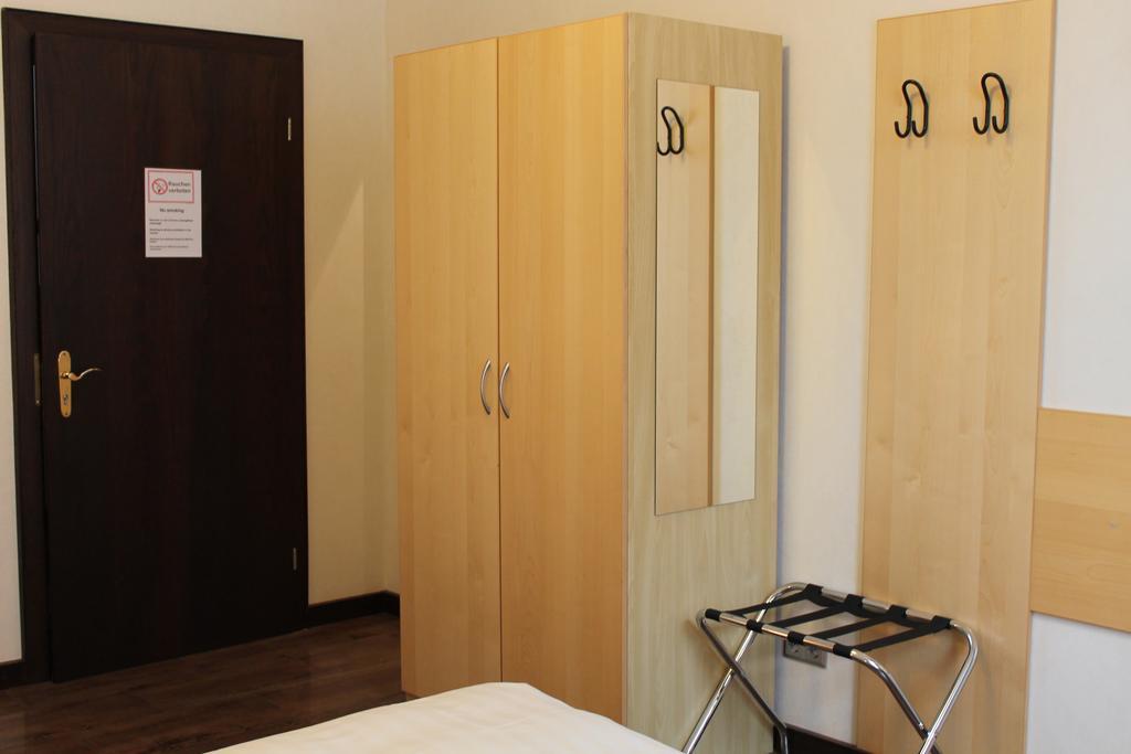 Hotel Weidenhof Dusseldorf