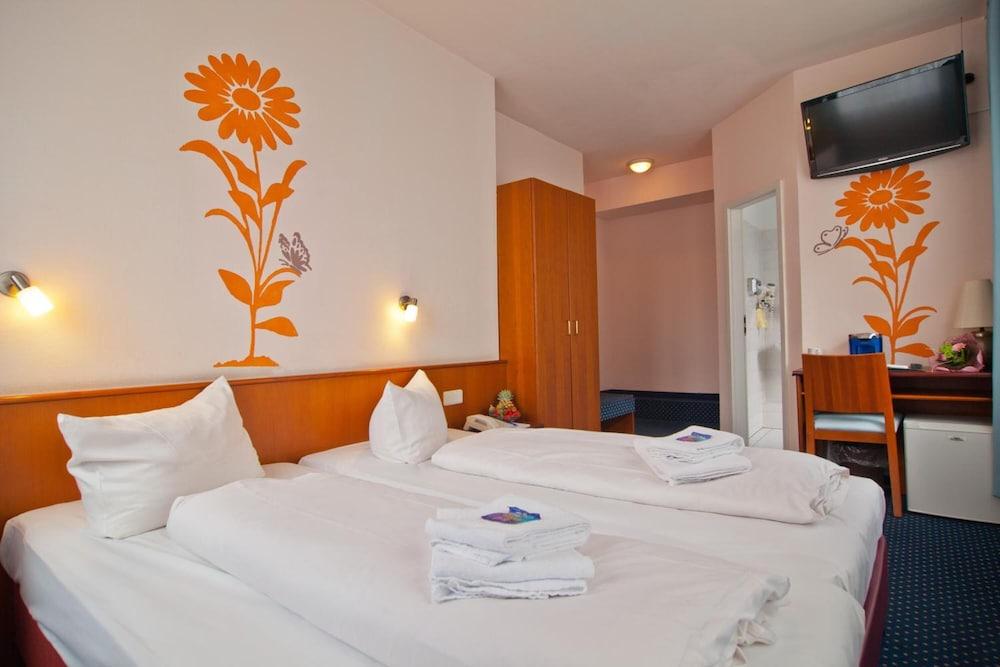 Residenz Hotel 3*