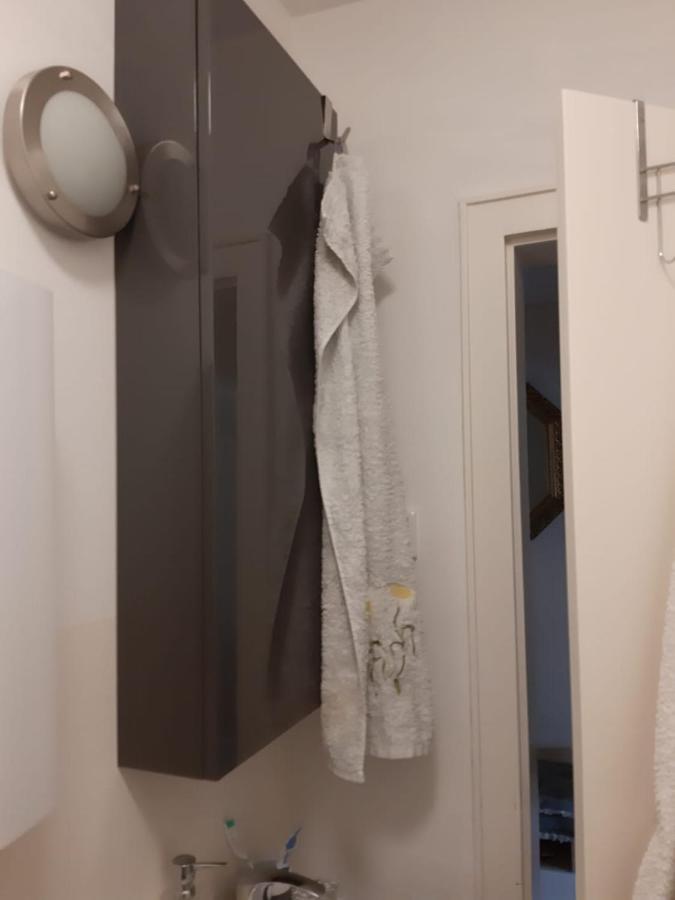 Apartment 2 Bed/2 Baths In Center Next To Kytaro Düsseldorf