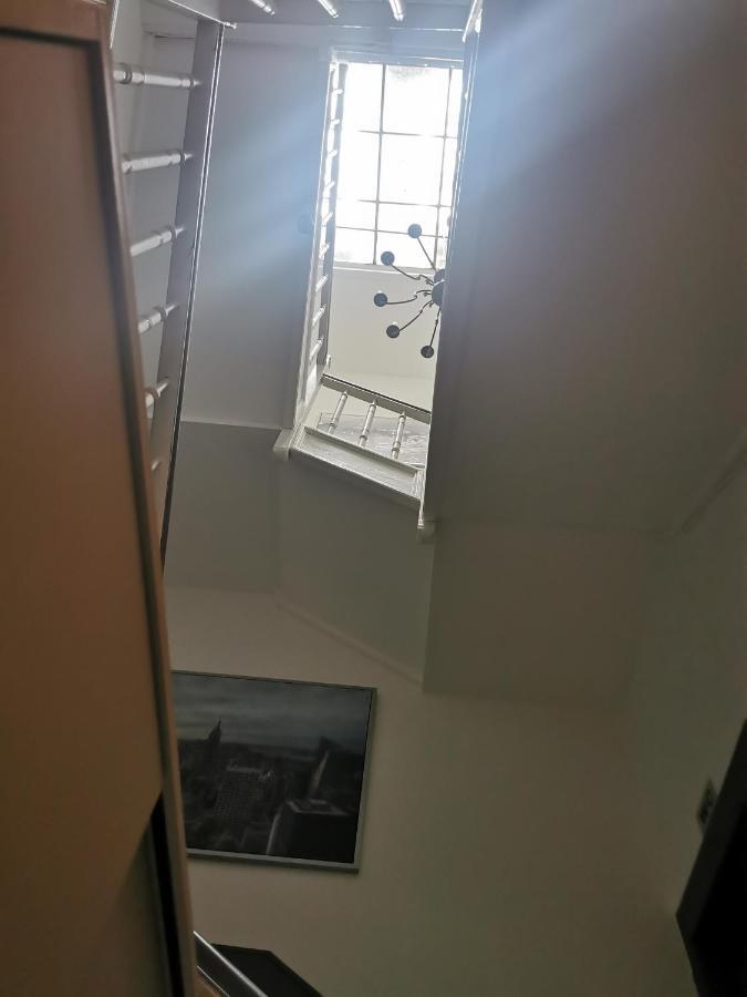 Eva's - Self Check-in & Only Private Albergue
