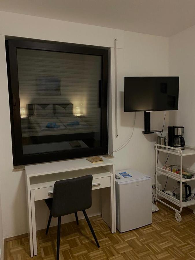 Apartment Naeher Messe Und Flughafen Dusseldorf