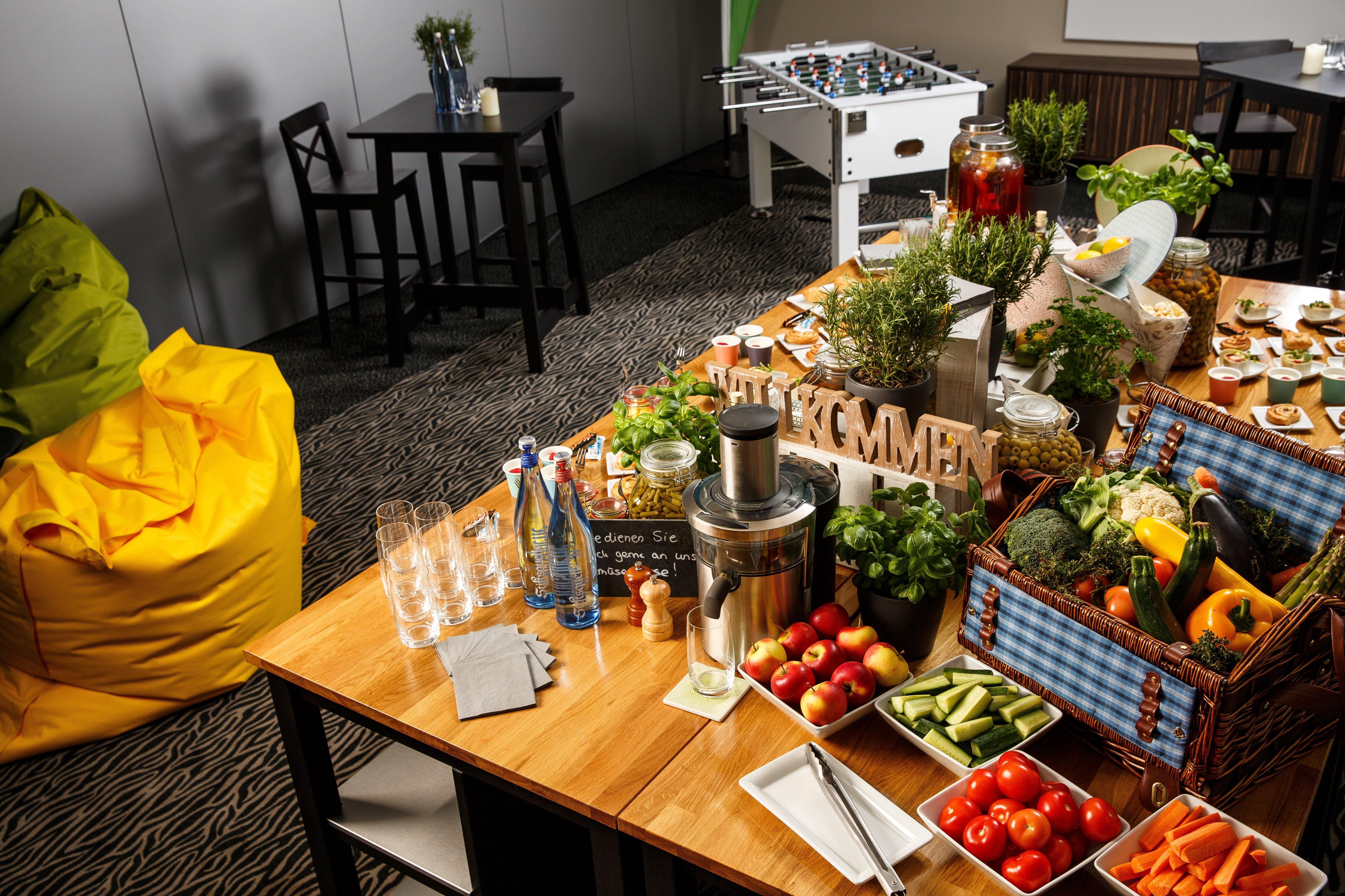 Hotel Holiday Hafen, An Ihg 4*