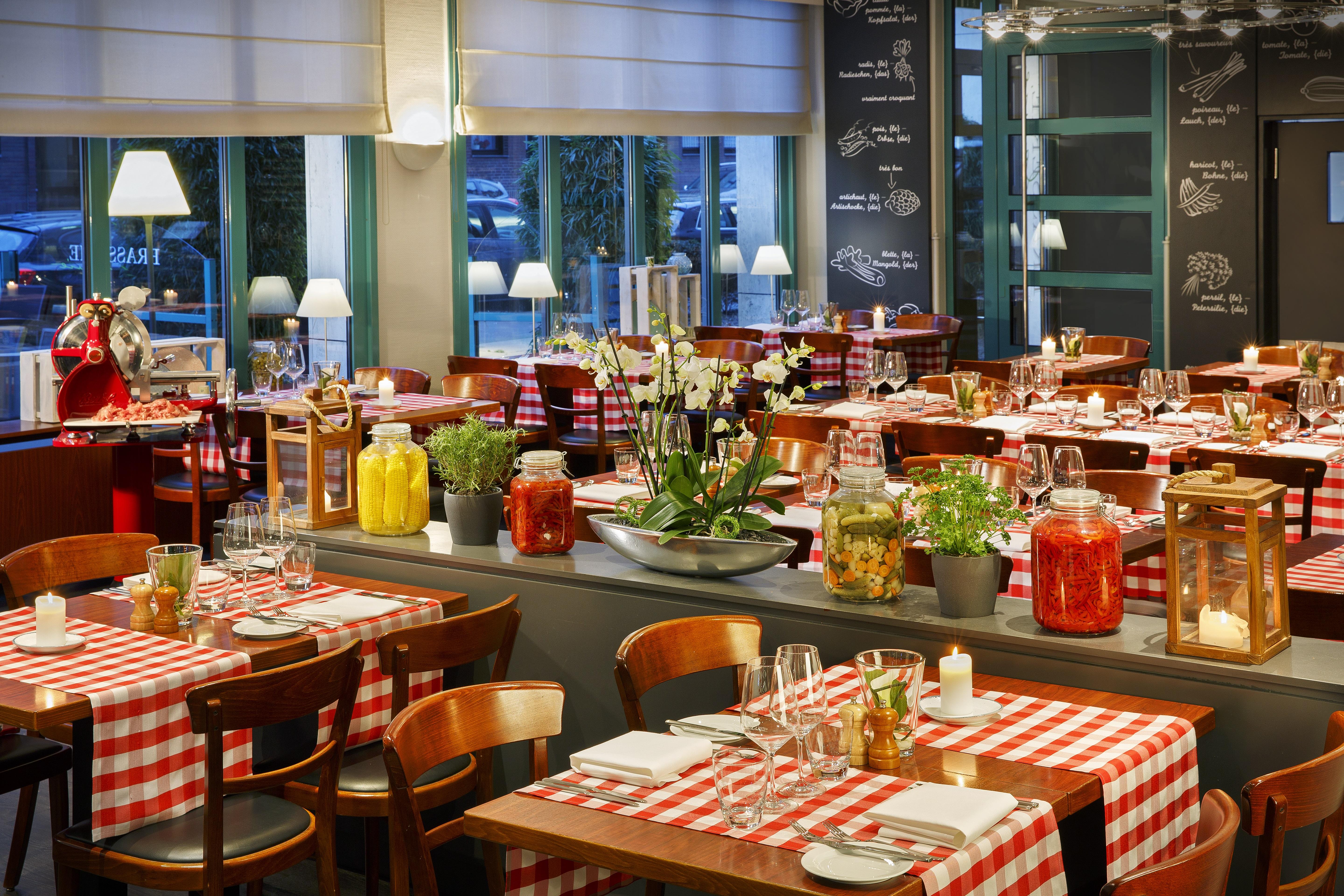 Hotel Holiday Hafen, An Ihg