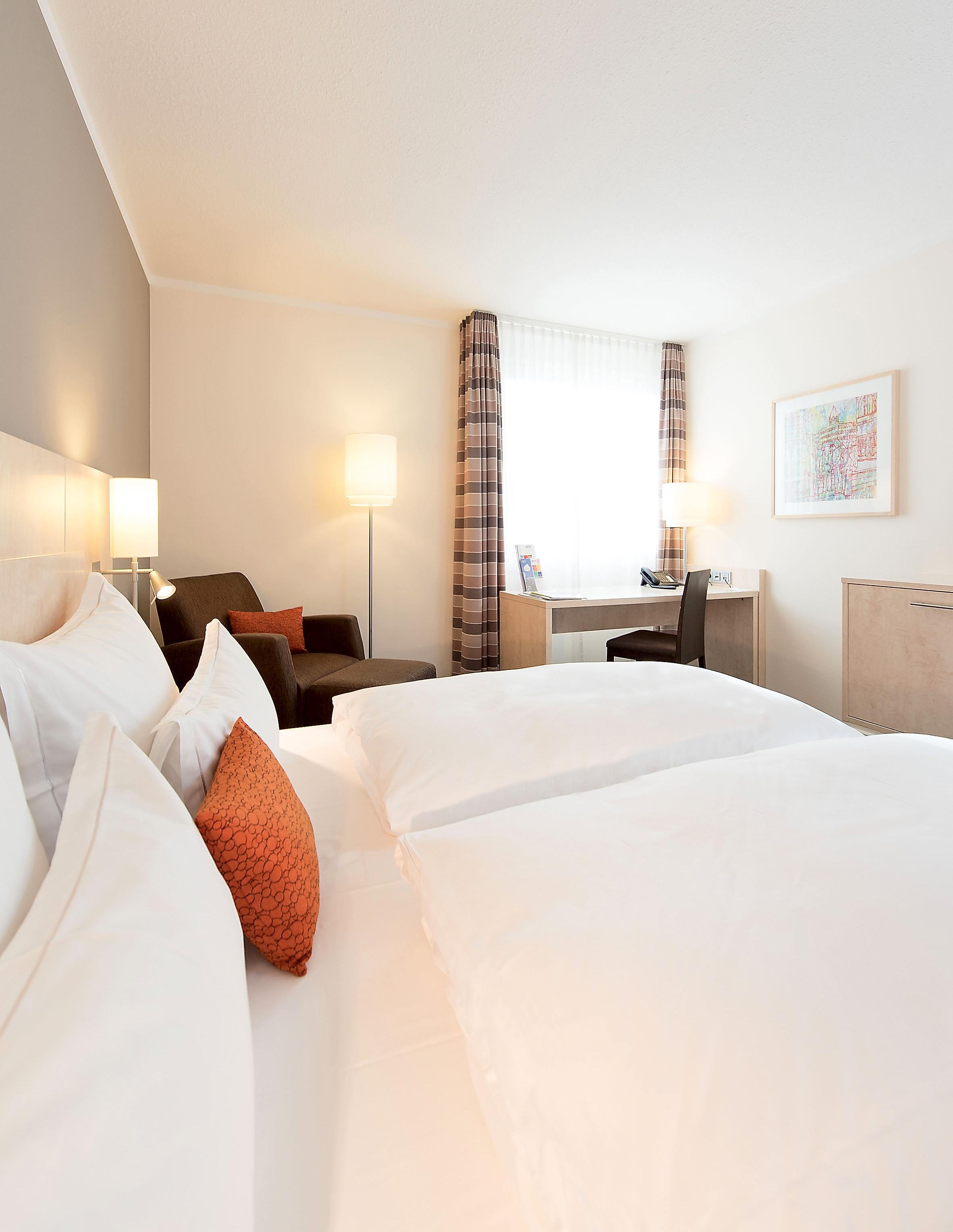 Mercure Sued