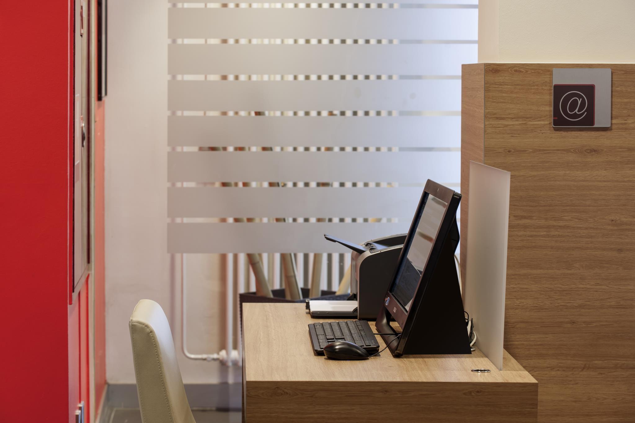 Ibis Hauptbahnhof 2* Dusseldorf