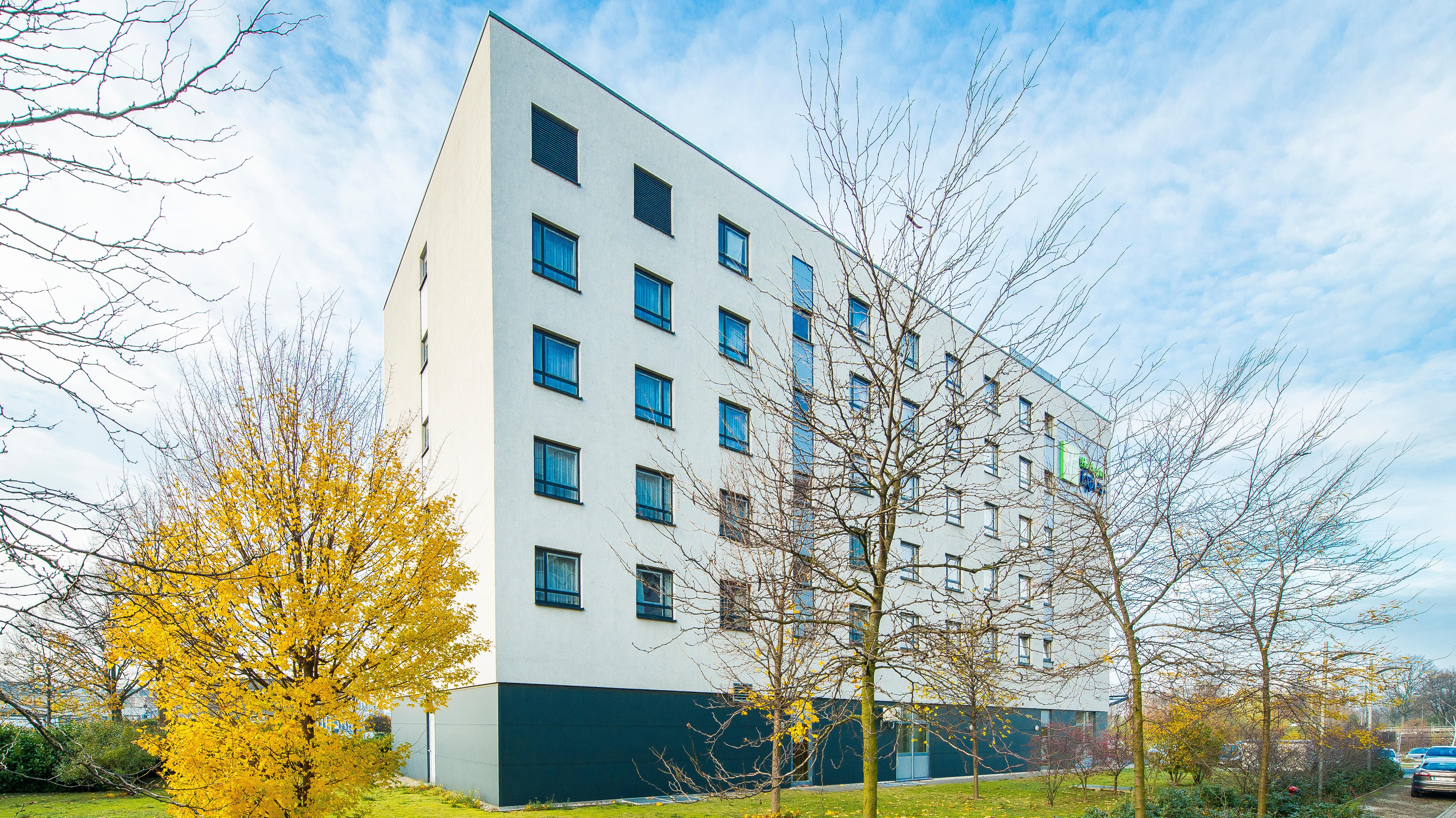 Holiday Express - City North By Ihg