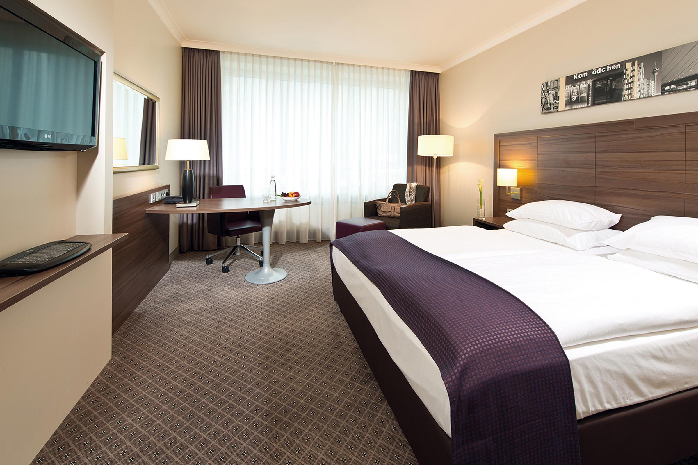 Leonardo Royal Koenigsallee Hotel 4*