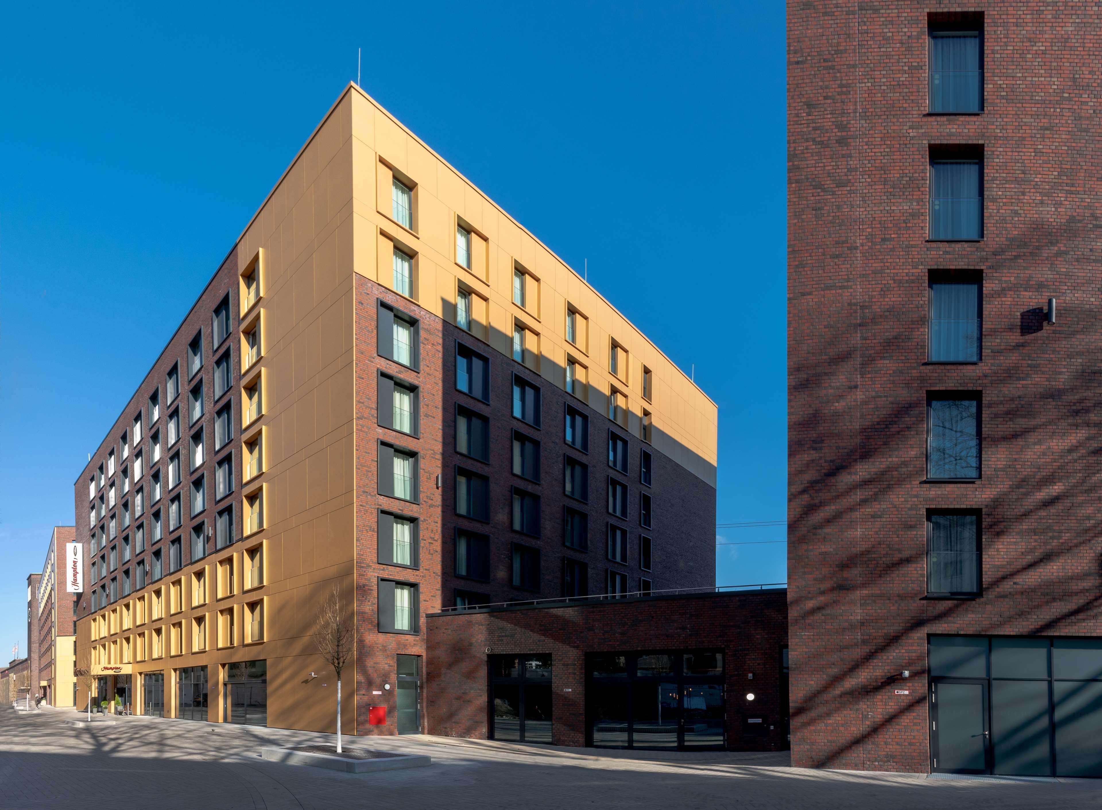 Hampton By Hilton Centre 3*