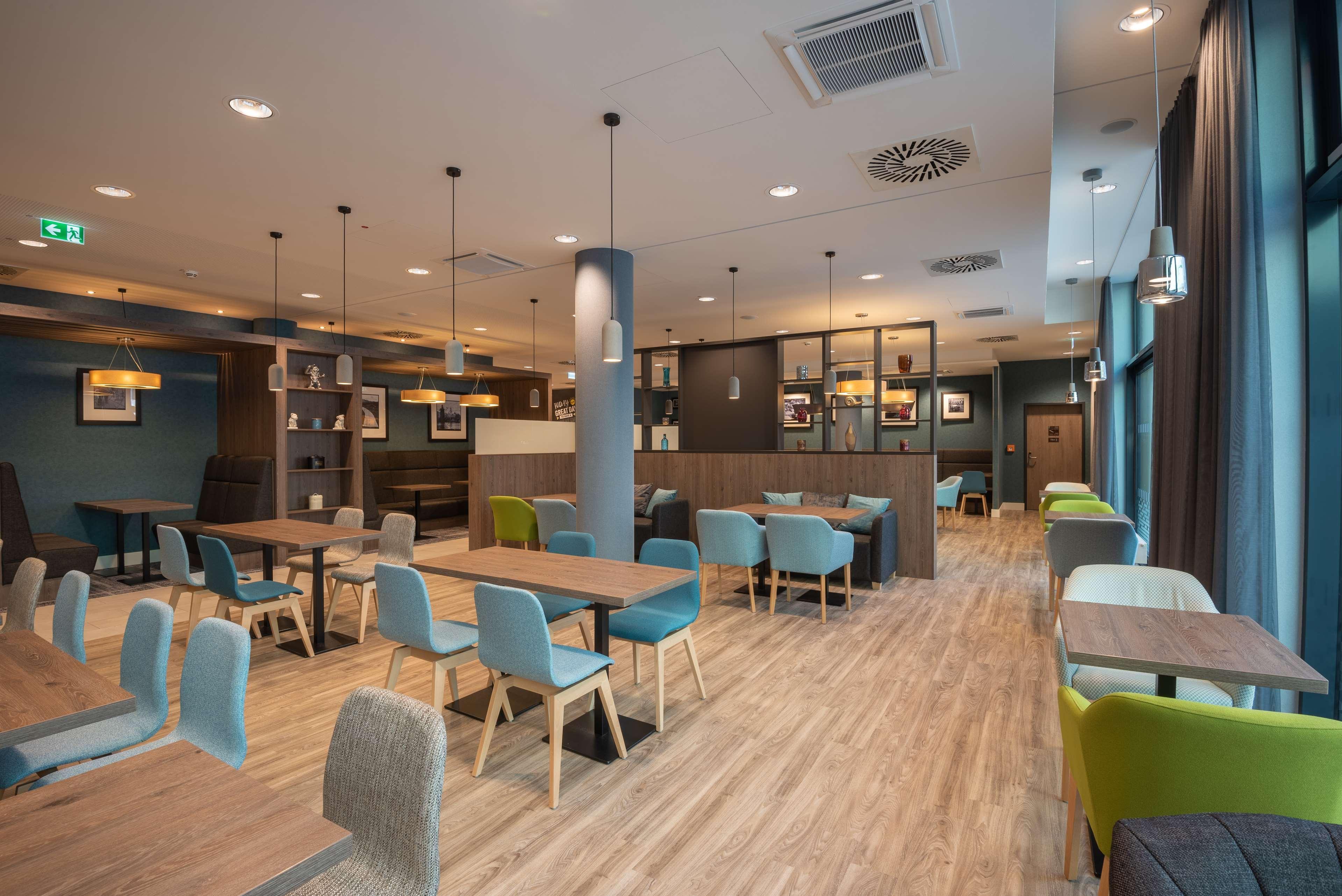 Hampton By Hilton Centre