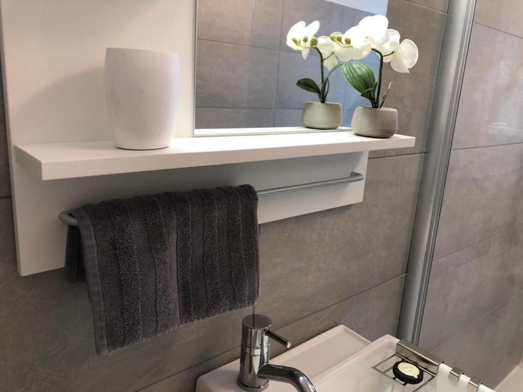 Apartment Studio M - Stylish Central City Business For 5 Guests *