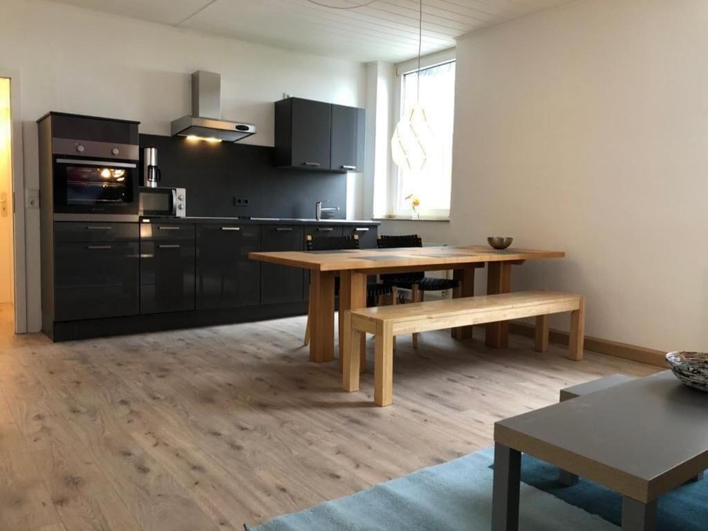 Studio M - Stylish Central City Business For 5 Guests Apartment *