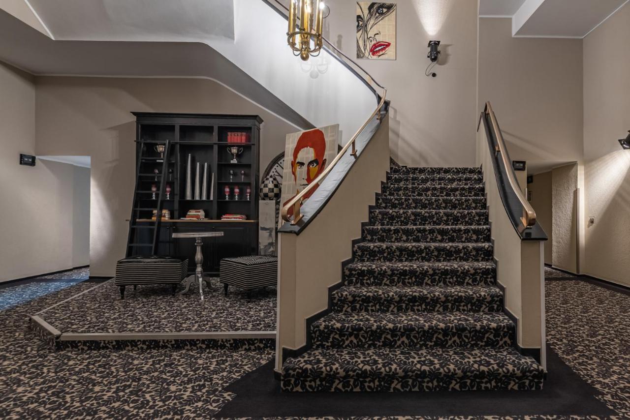 Hotel Stage47