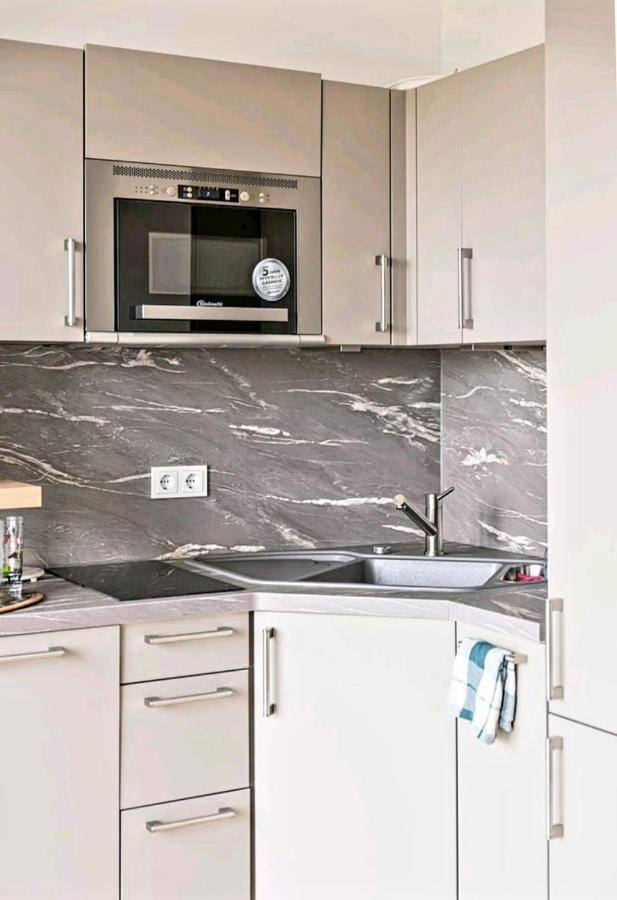 Schickes Mit Flussblick Apartamento Düsseldorf