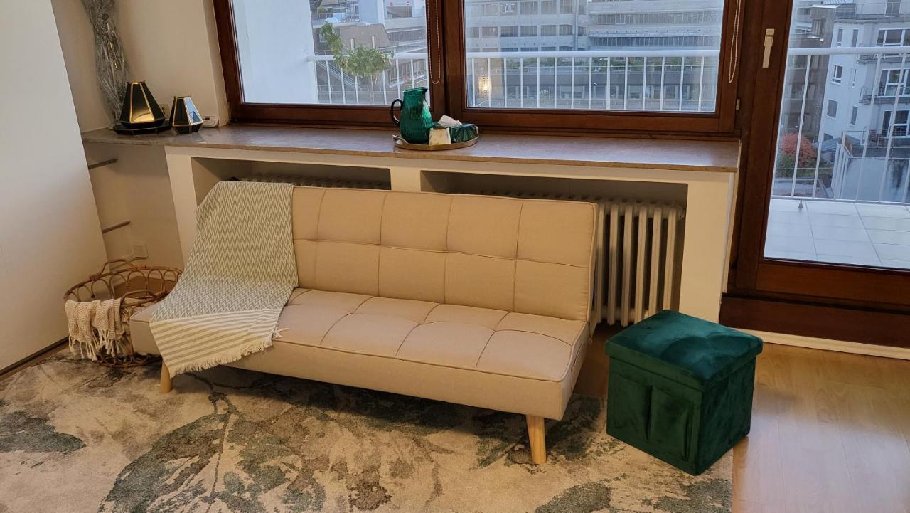 Lavish In The Heart Of Center Dusseldorf