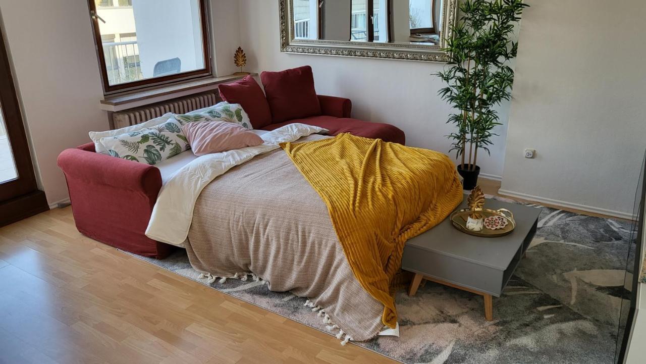 Apartment Lavish In The Heart Of Center Dusseldorf
