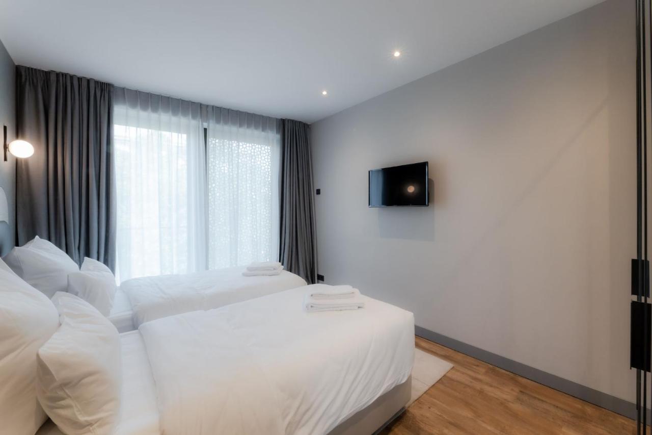 Fourty Three Luxury Serviced Aparthotel 5*
