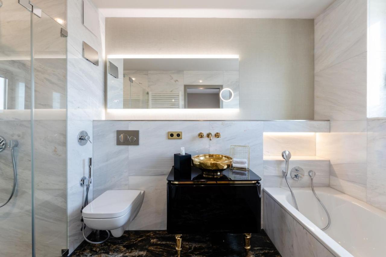 Fourty Three Luxury Serviced