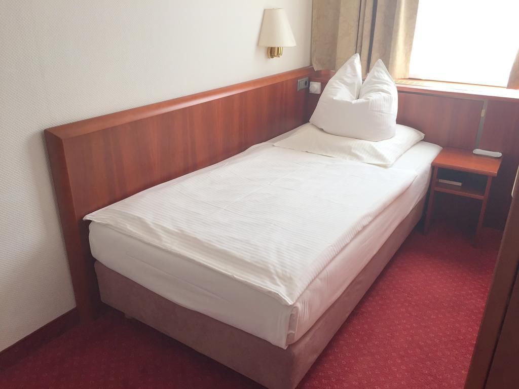 Bismarck Hotel