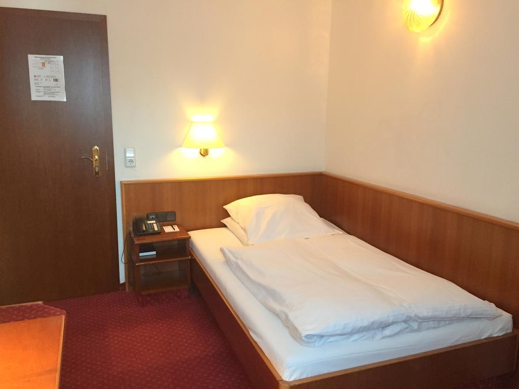 Bismarck Hotel Düsseldorf
