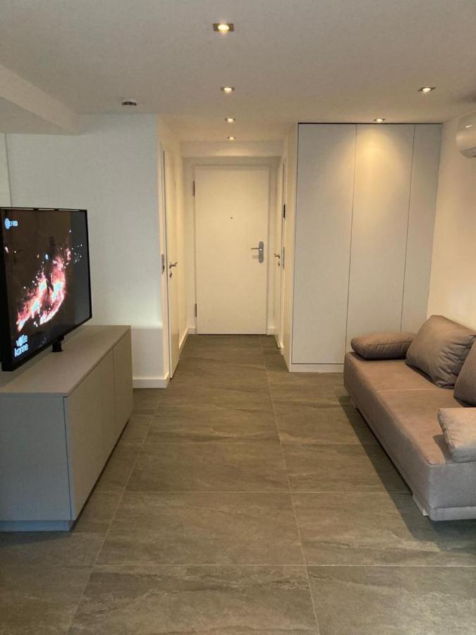 Schickes In Duesseldorf- Flehe Appartement