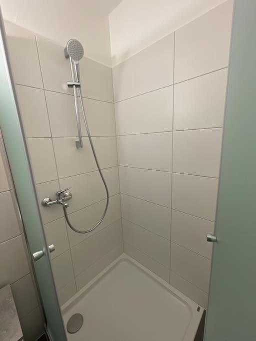Gemutlich Und Moderne In