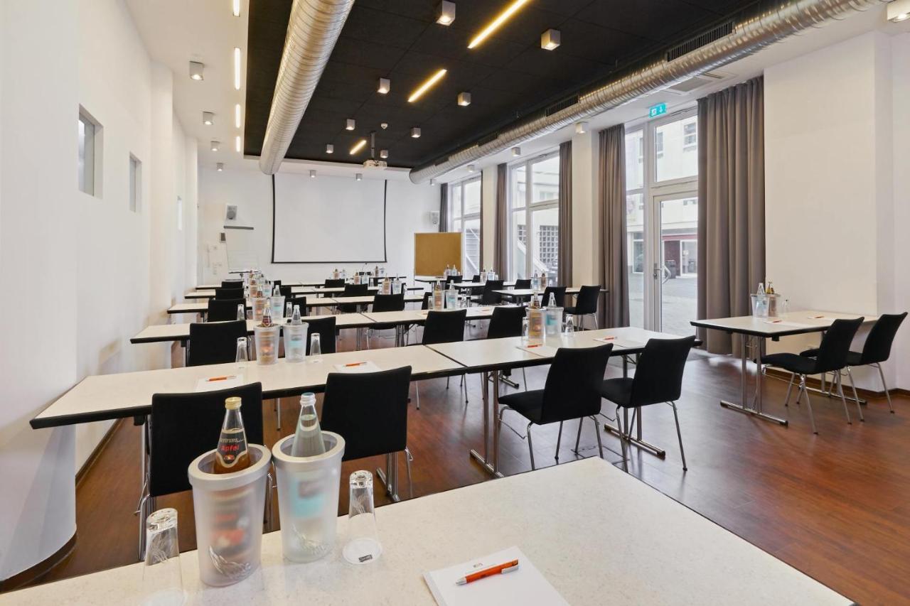 Townhouse Aparthotel 2*
