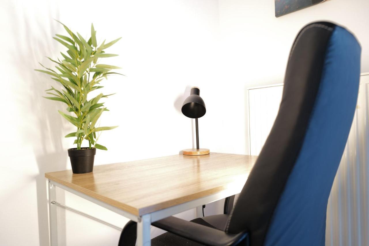 Stylische In Apartment Düsseldorf